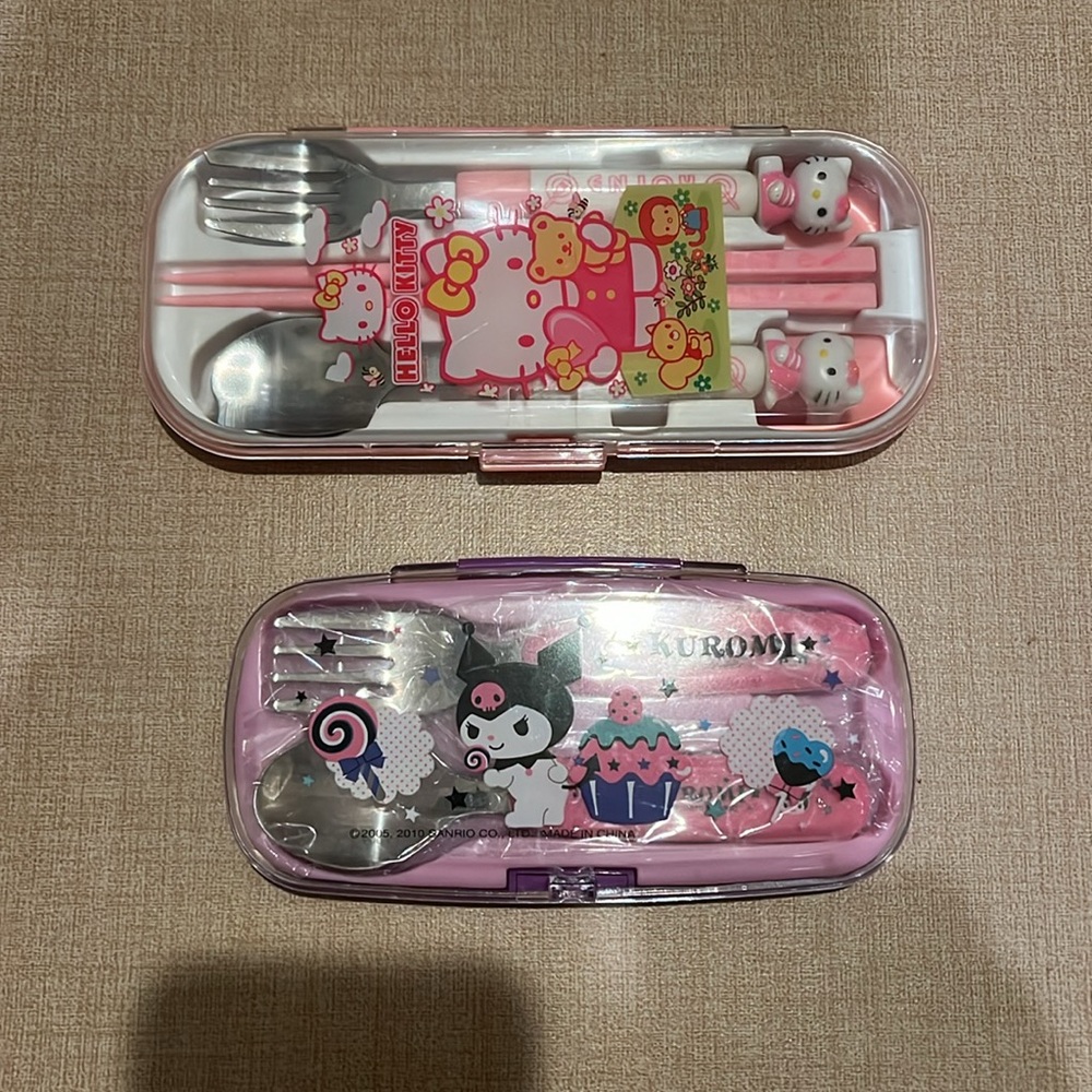 Hello kitty utensil set
